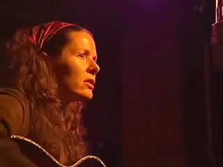 Edie Brickell